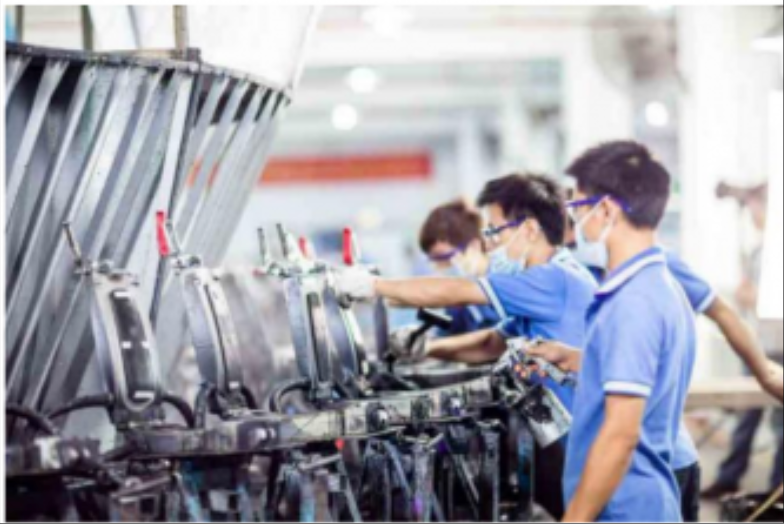 नवीनतम कंपनी ब्लॉग के बारे में काम से आराम तक: एक कार्यकारी कुर्सी पूरे दिन के उपयोग का समर्थन कैसे करती है